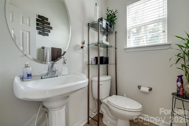 4816 Eagle Creek Drive, Charlotte, NC 28269