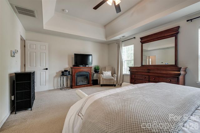 4816 Eagle Creek Drive, Charlotte, NC 28269