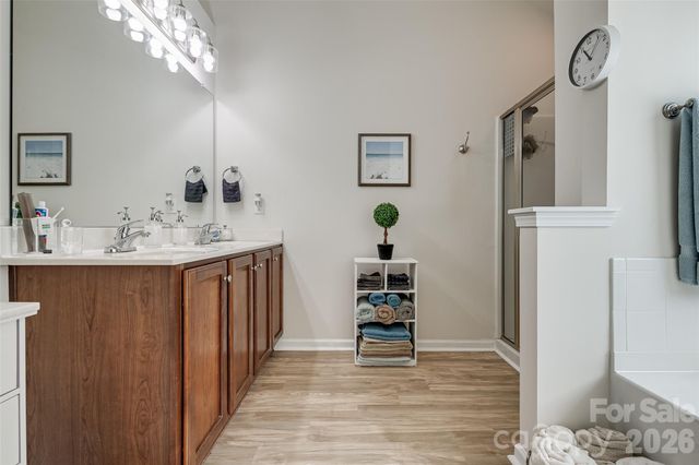 4816 Eagle Creek Drive, Charlotte, NC 28269