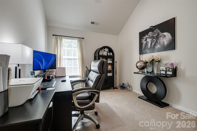 4816 Eagle Creek Drive, Charlotte, NC 28269