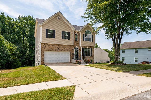 4816 Eagle Creek Drive, Charlotte, NC 28269