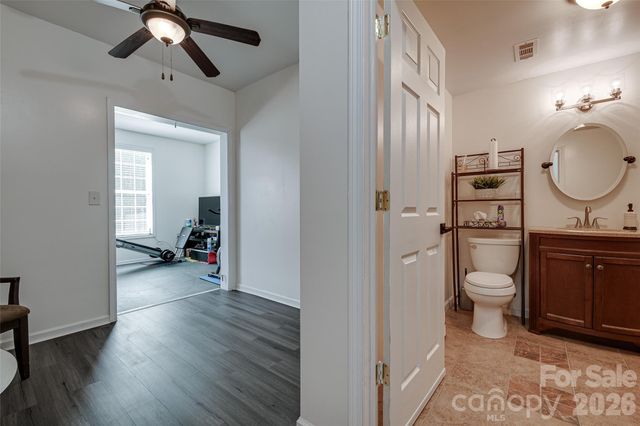 4816 Eagle Creek Drive, Charlotte, NC 28269