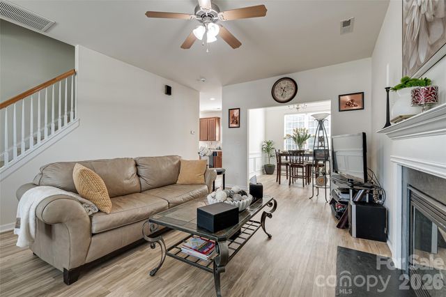 4816 Eagle Creek Drive, Charlotte, NC 28269