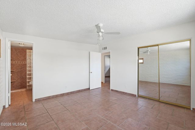 618 S Staunton Drive, Tucson, AZ 85710