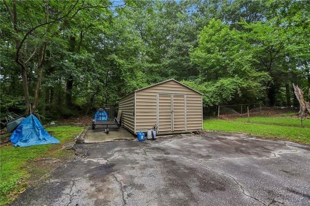 5830 Garner Road SW, Mableton, GA 30126