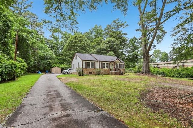 5830 Garner Road SW, Mableton, GA 30126