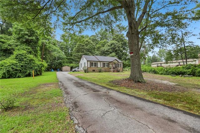 5830 Garner Road SW, Mableton, GA 30126