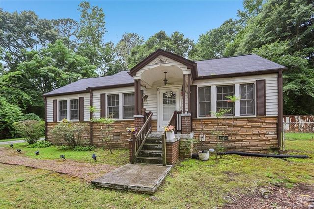 5830 Garner Road SW, Mableton, GA 30126