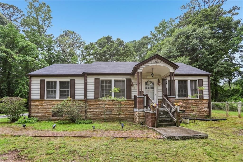 5830 Garner Road SW, Mableton, GA 30126