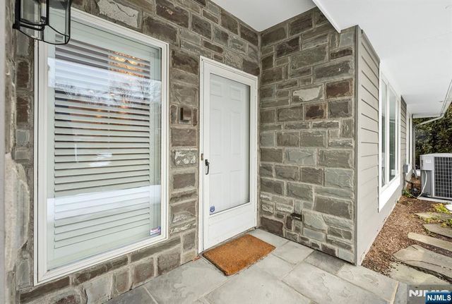 122 Brewster Road, Wyckoff, NJ 07481