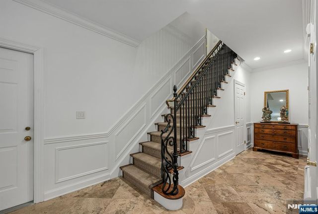 122 Brewster Road, Wyckoff, NJ 07481