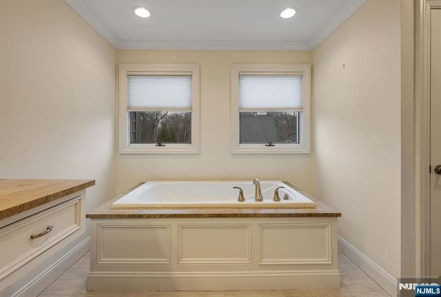 122 Brewster Road, Wyckoff, NJ 07481