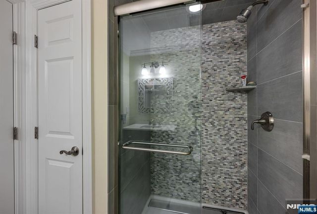 122 Brewster Road, Wyckoff, NJ 07481