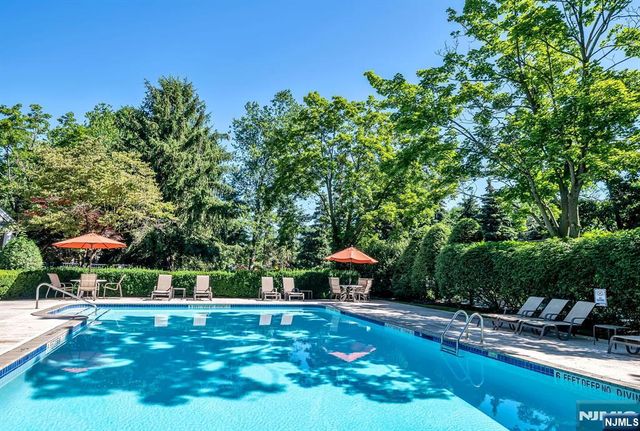 122 Brewster Road, Wyckoff, NJ 07481