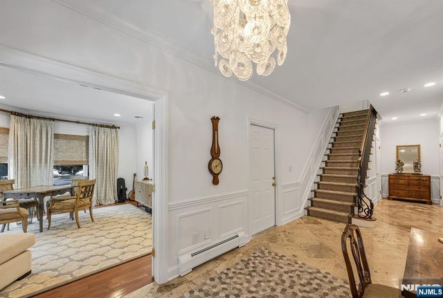 122 Brewster Road, Wyckoff, NJ 07481