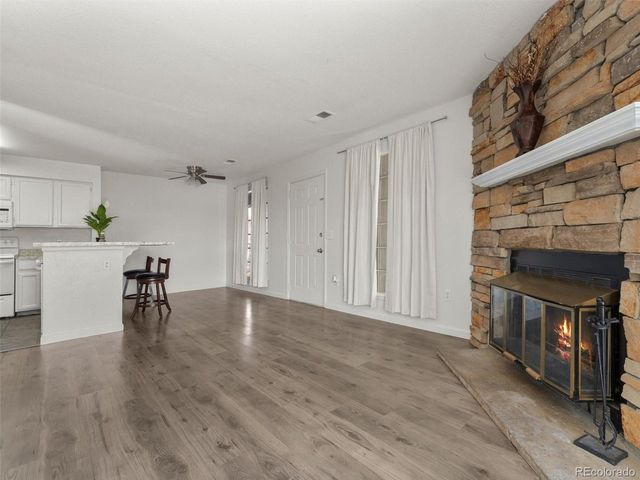 4460 S Pitkin St 120, Aurora, CO 80015