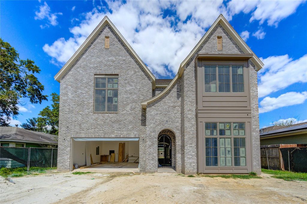 1306 Curtin Street, Houston, TX 77018