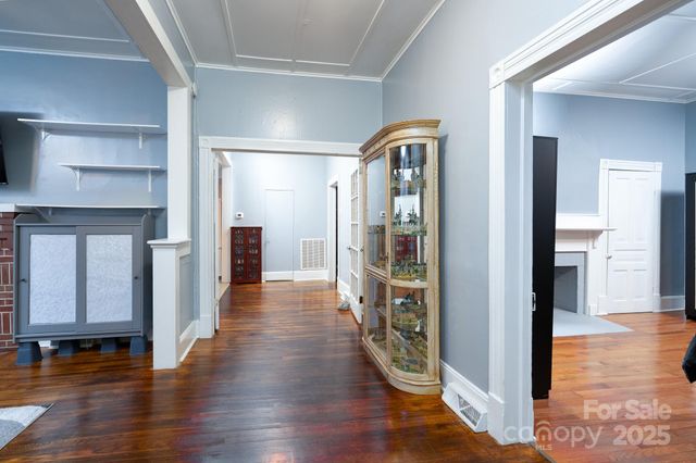 808 S Yadkin Avenue, Spencer, NC 28159