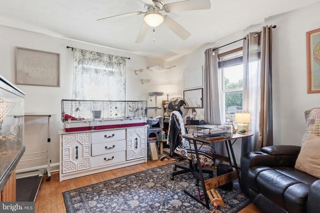 2160 HESS RD, York, PA 17404