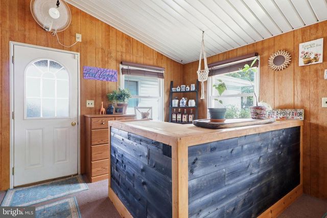 2160 HESS RD, York, PA 17404