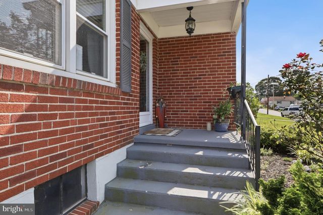 2160 HESS RD, York, PA 17404