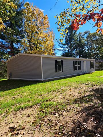 5265 Huck Drive, Sheridan, MI 48884