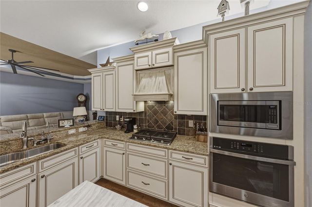 13140 TRADITION DRIVE, Dade City, FL 33525