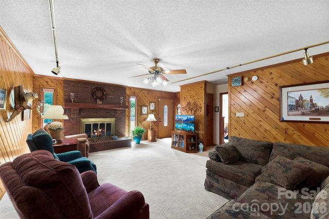 753 Patrick Road, Gastonia, NC 28056