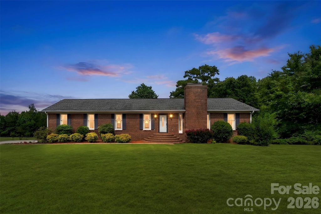 753 Patrick Road, Gastonia, NC 28056