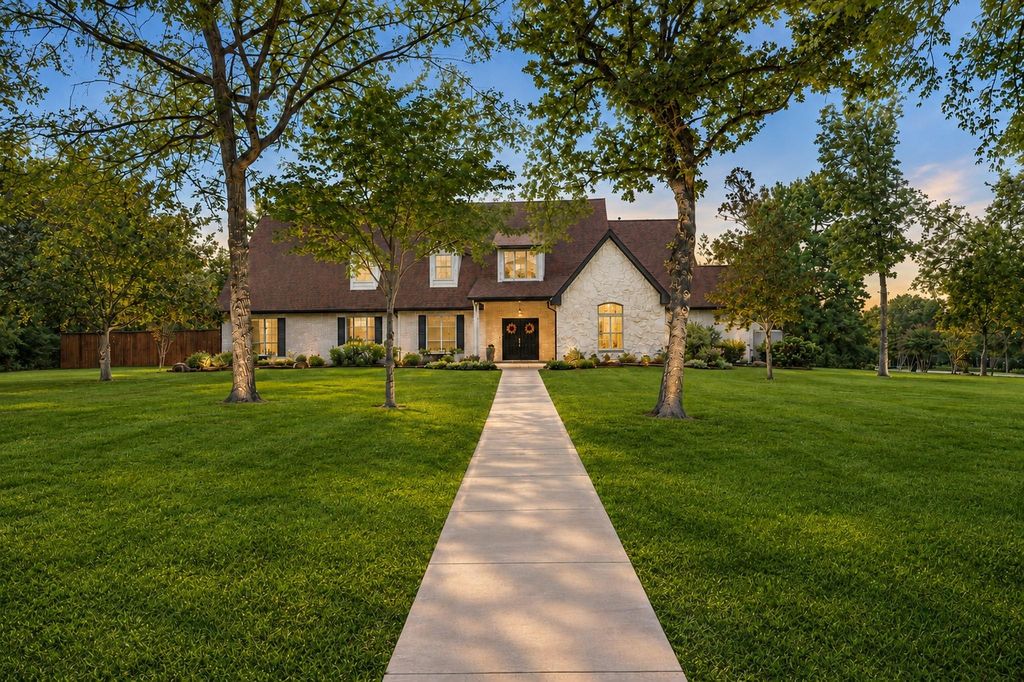 8504 Prince William Court, Montgomery, TX 77316