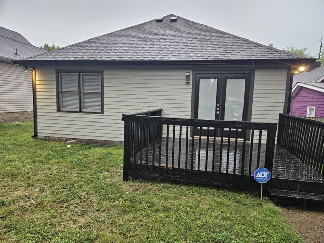 907 11th Ave, N, Nashville, TN 37208