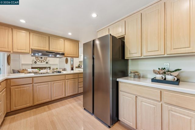 410 Dunblane Dr, Walnut Creek, CA 94598