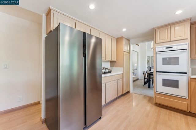 410 Dunblane Dr, Walnut Creek, CA 94598