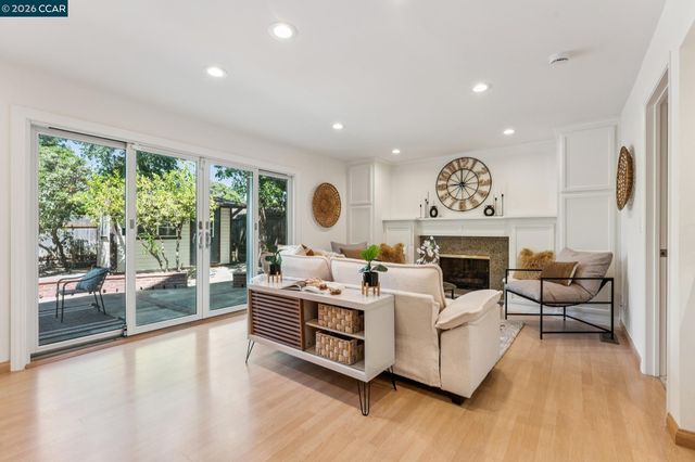 410 Dunblane Dr, Walnut Creek, CA 94598