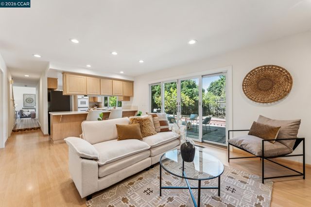 410 Dunblane Dr, Walnut Creek, CA 94598