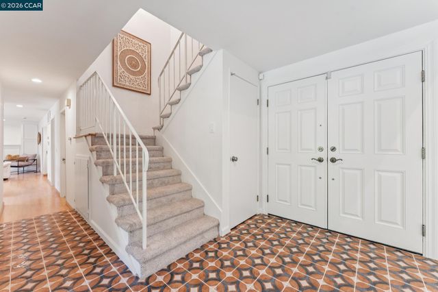 410 Dunblane Dr, Walnut Creek, CA 94598