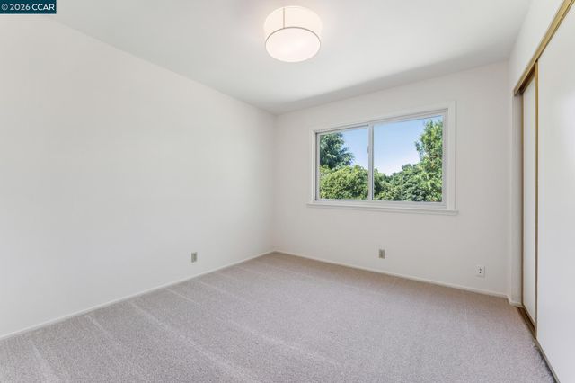 410 Dunblane Dr, Walnut Creek, CA 94598