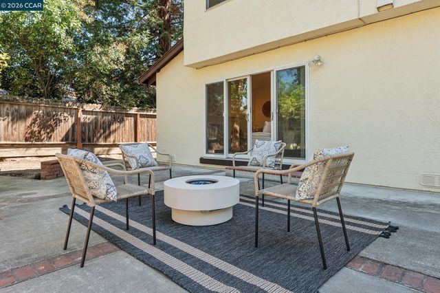 410 Dunblane Dr, Walnut Creek, CA 94598