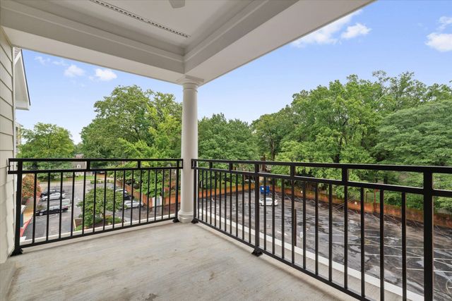 3520 Central Ave Apt 408, Memphis, TN 38111