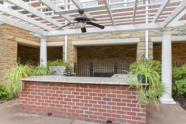 3520 Central Ave Apt 408, Memphis, TN 38111