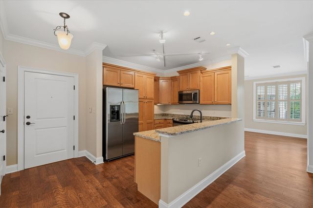 3520 Central Ave Apt 408, Memphis, TN 38111