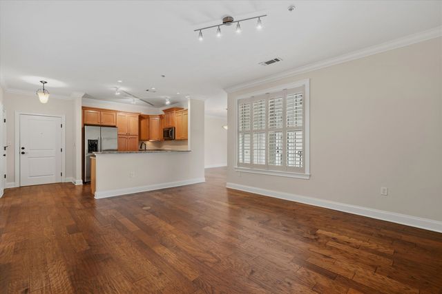 3520 Central Ave Apt 408, Memphis, TN 38111