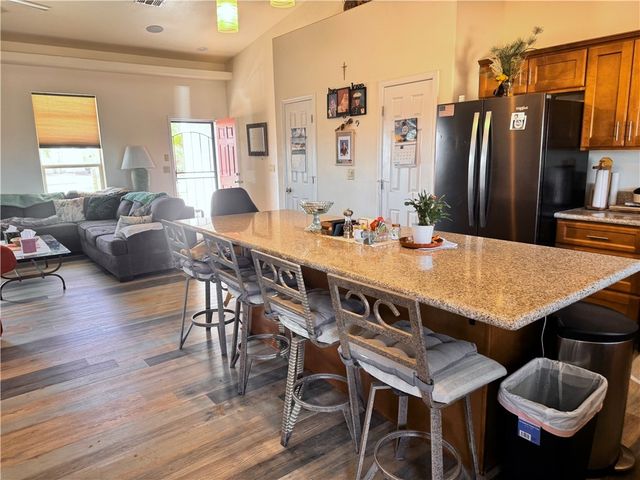 1790 S Gleeson Road, Golden Valley, AZ 86413