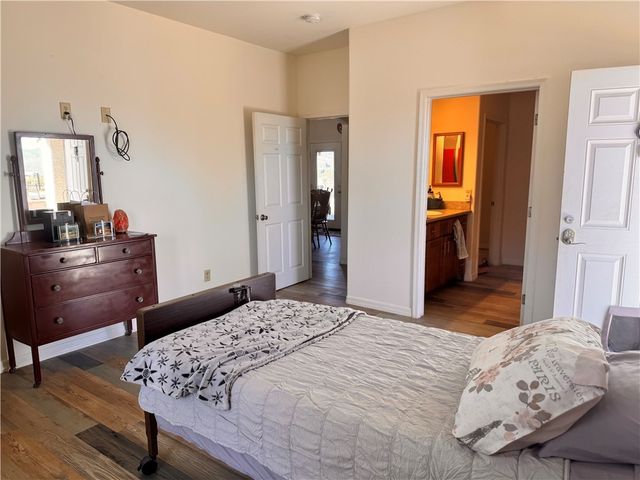 1790 S Gleeson Road, Golden Valley, AZ 86413