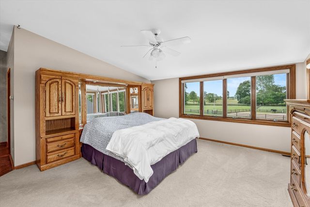 6N056 Surrey Road, Wayne, IL 60184