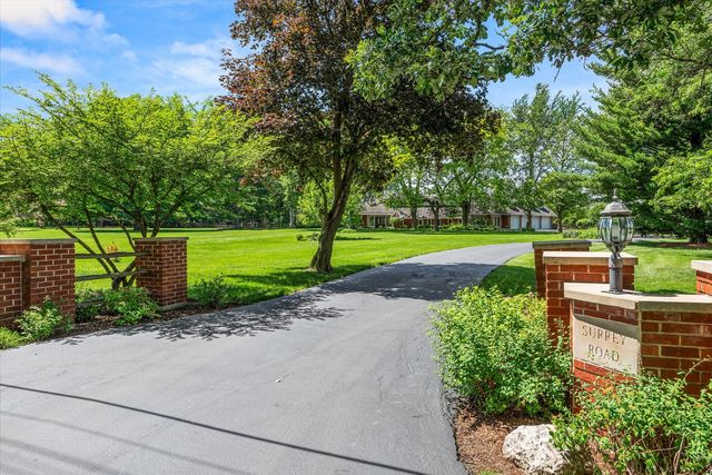 6N056 Surrey Road, Wayne, IL 60184