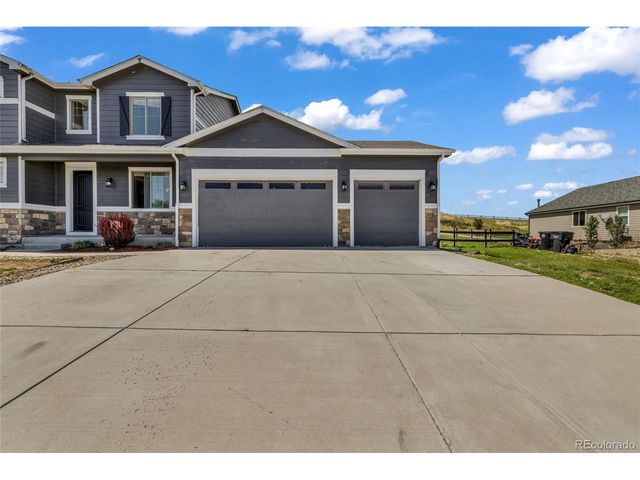 42069 S Pinehurst Cir, Elizabeth, CO 80107