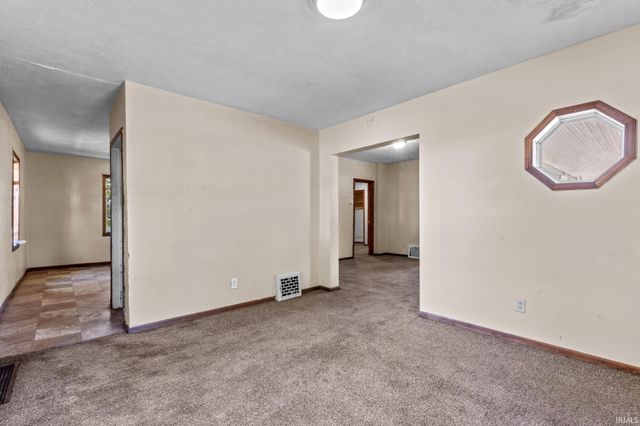 330 N 3rd Street, Elkhart, IN 46516