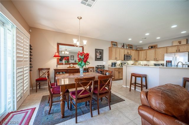 7528 Lintwhite Street, North Las Vegas, NV 89084