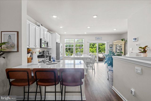 435 MONTE FARM RD, Mount Laurel, NJ 08054